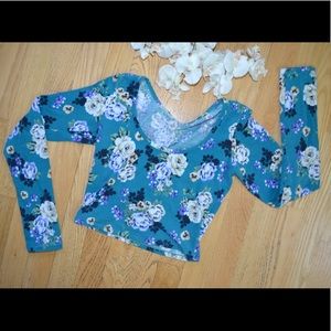 Floral Turquoise Crop-Top 💐